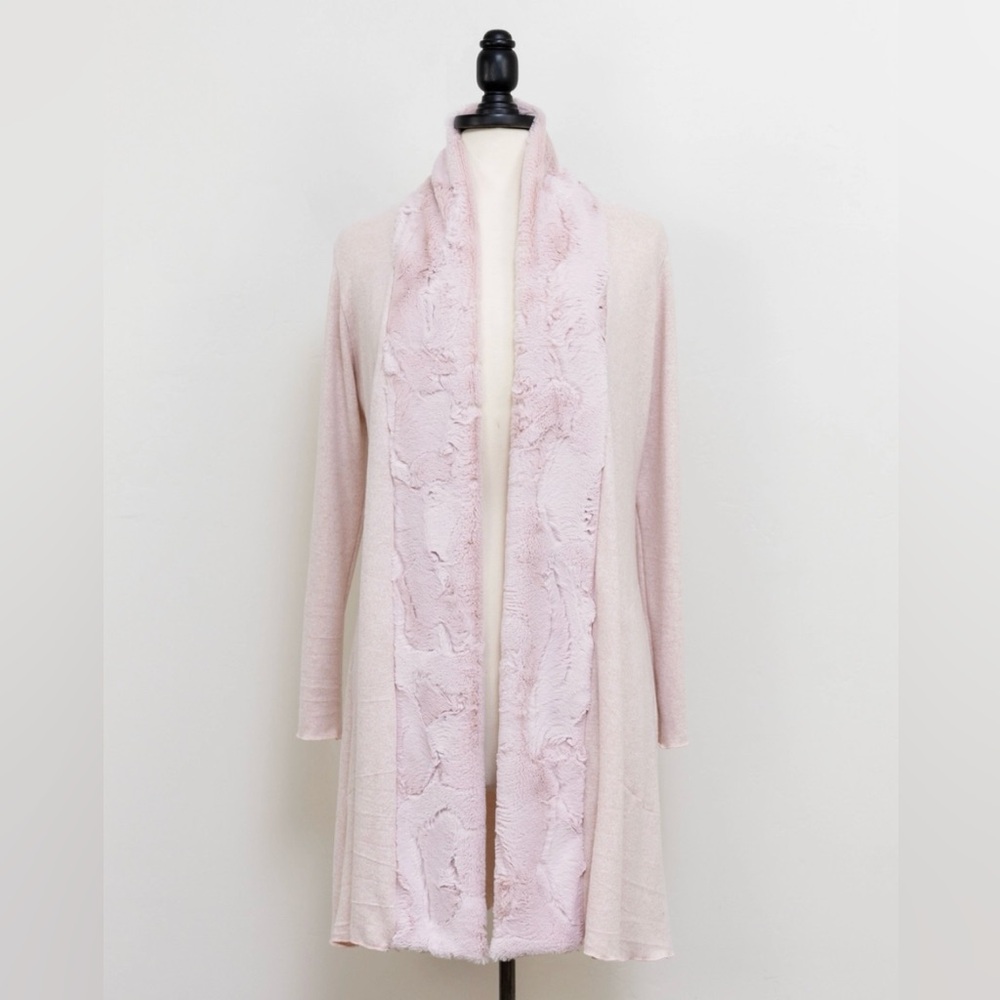 NWT Vine Street Apparel Luxury Faux Fur Pink Cardigan